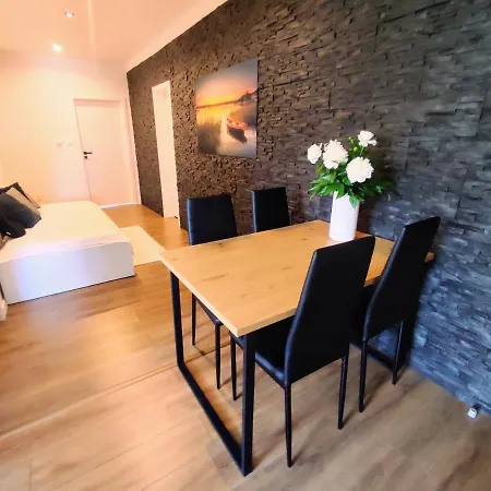 Apartman Panorama Park & Free Parking Zilina Exterior photo